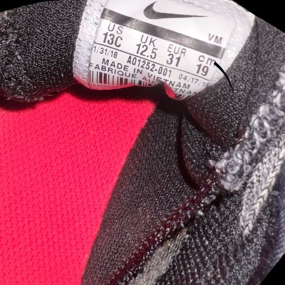 Nike Air Max Sequent 3 Running Shoes Gray/Pink/Black  Size 13C - Picture 6 of 6